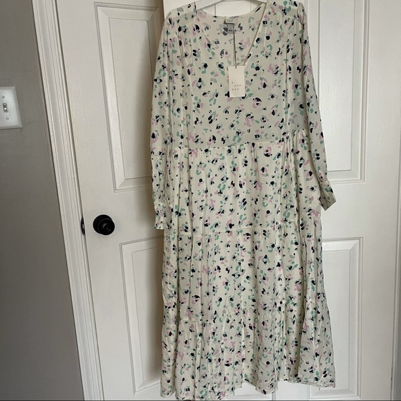 Long Sleeve Midi Dress 
